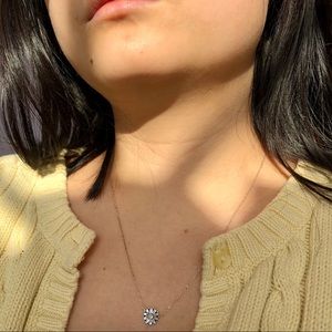 Daisy sterling silver necklace